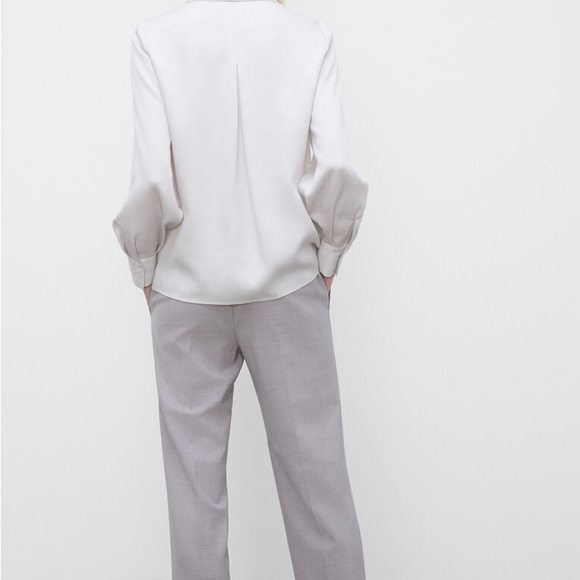 Club Monaco wool blend gray elastic waist dress pant. Size 8 - Picture 3 of 6